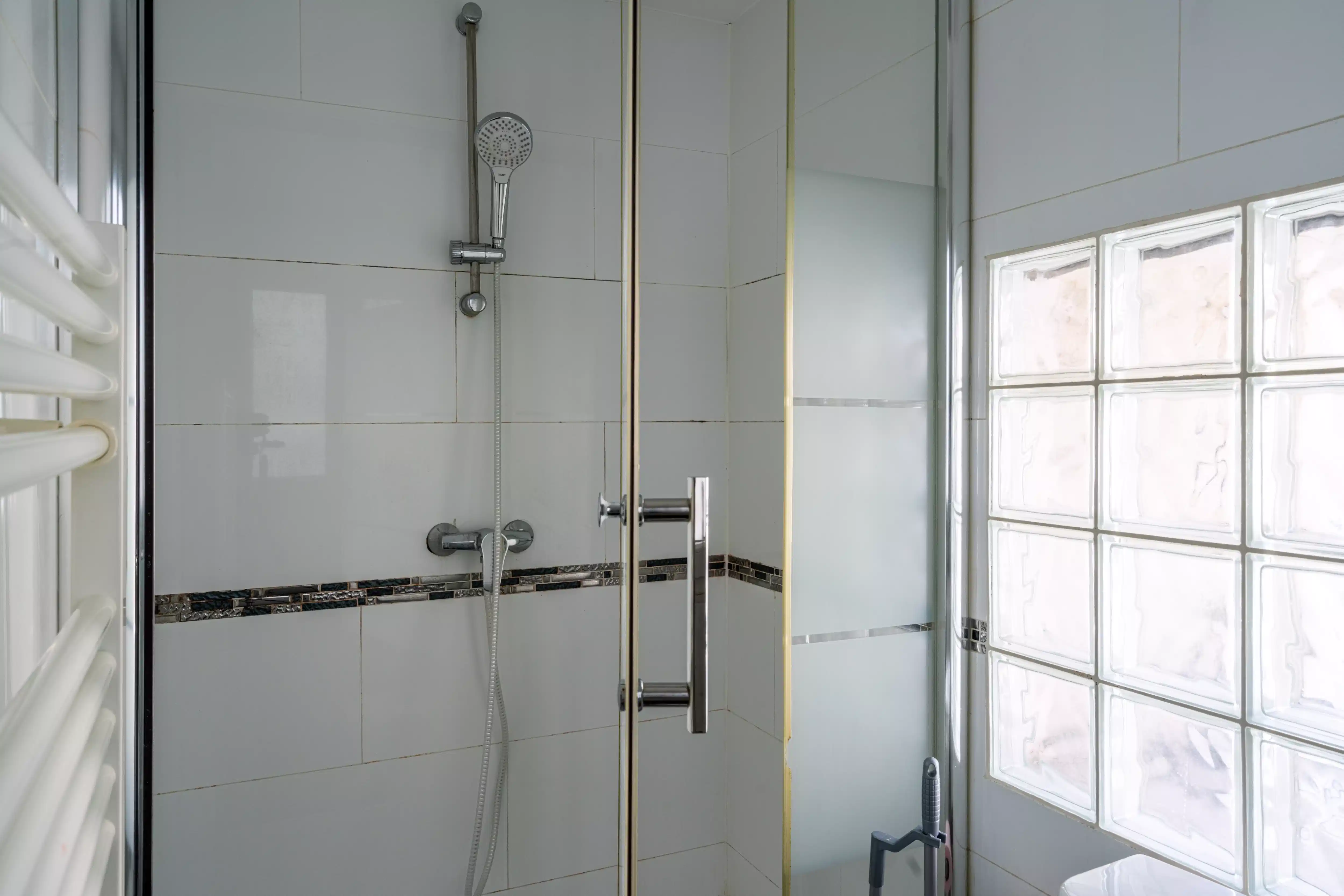 XO 75010, Paris - Paris, France - 1 Bedroom 1 Bathroom (XP-67) - Bathroom