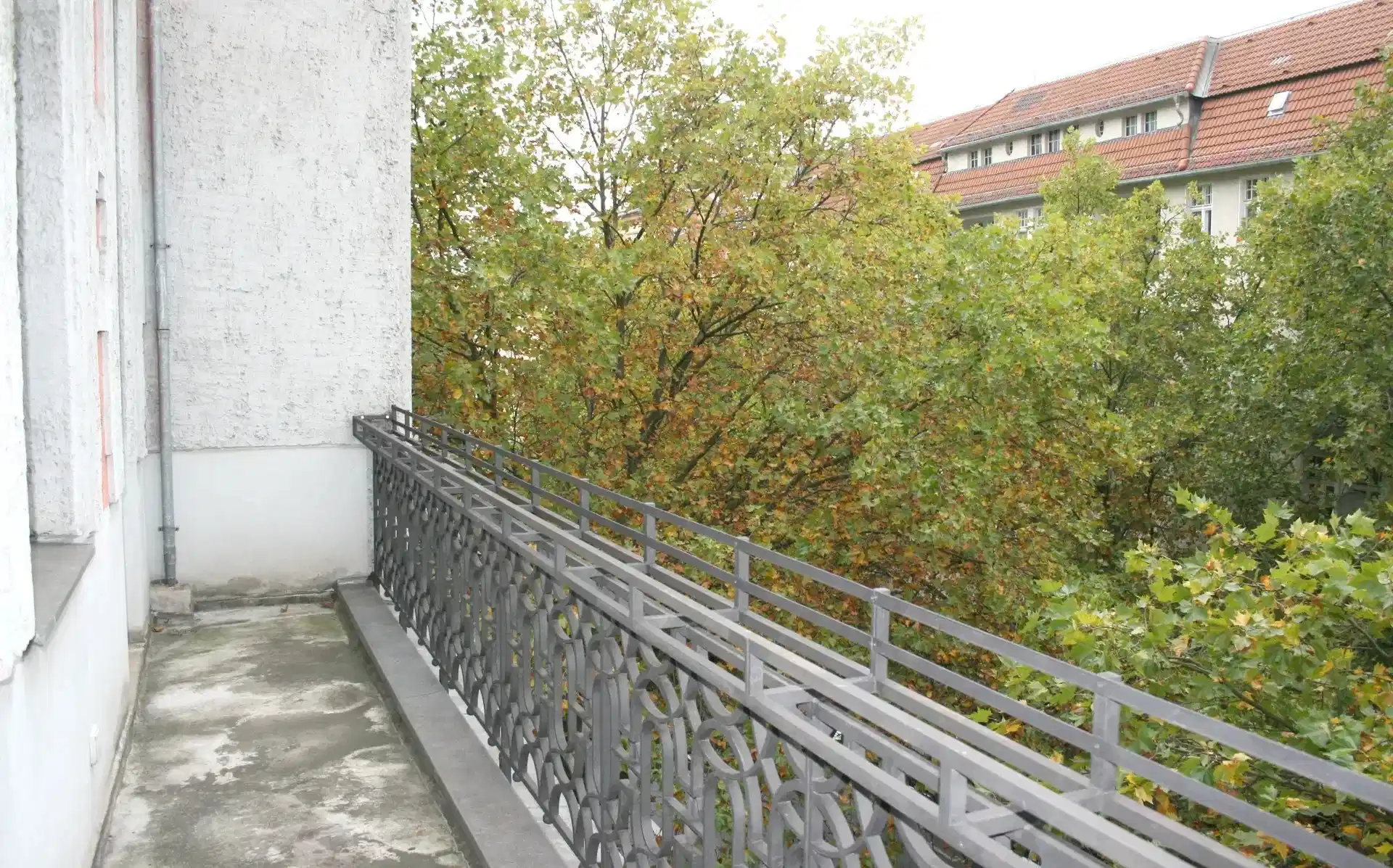 ?w=400&h=260&fit=crop&q=40&auto=format&trim=auto