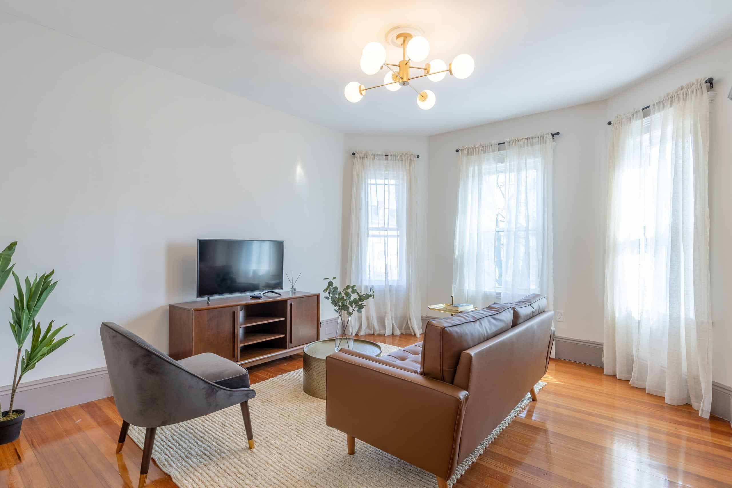 June Homes 02125, Boston image 104