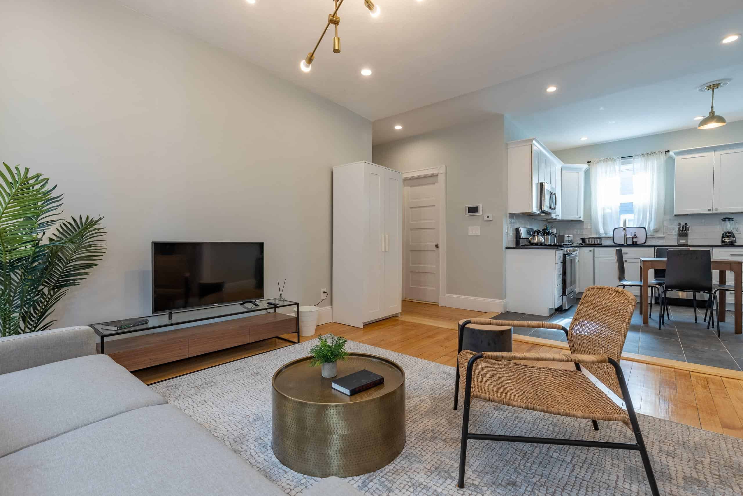 June Homes 02125, Boston image 38