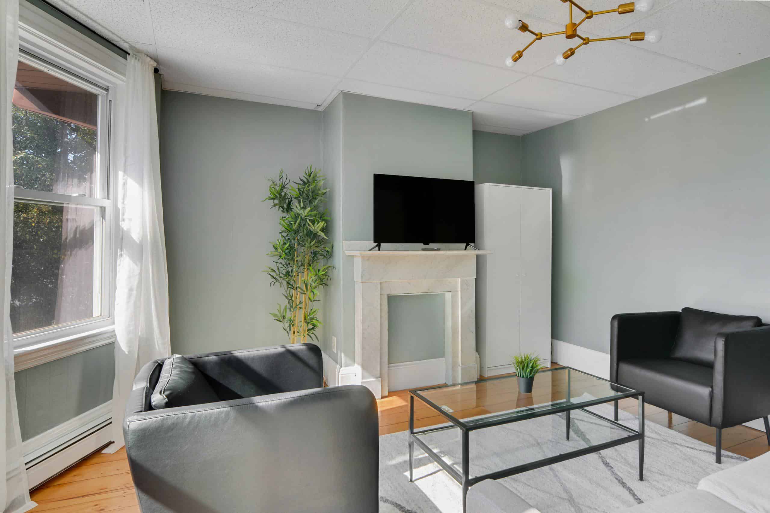 June Homes 02125, Boston image 144
