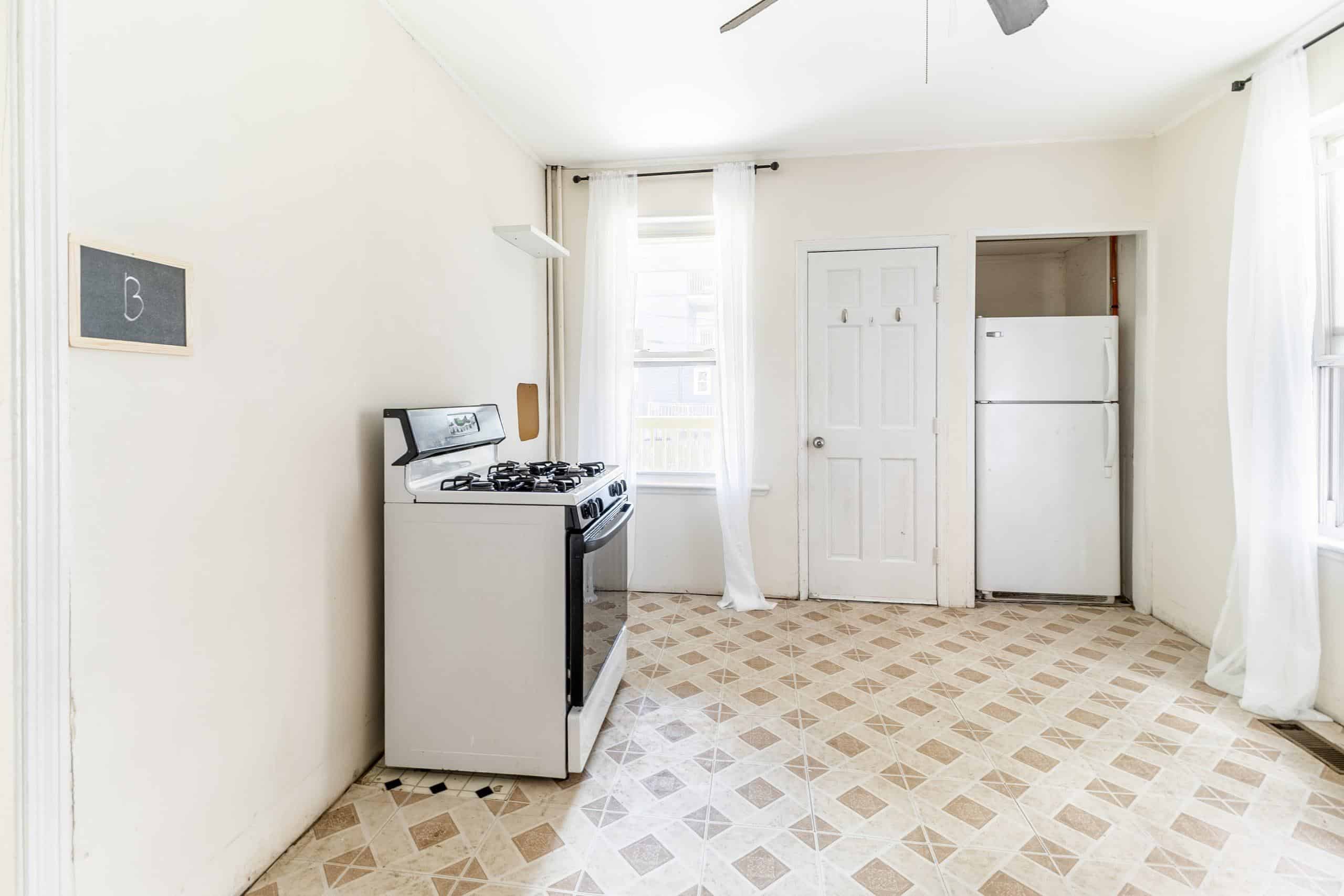 June Homes 02125, Boston image 48