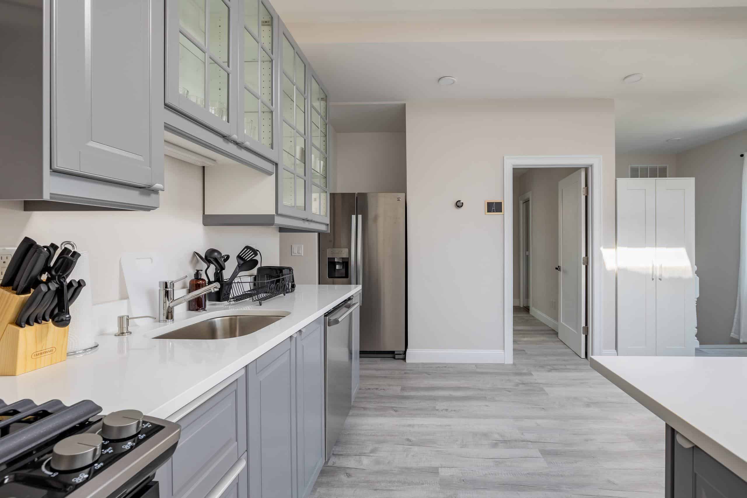 June Homes 02125, Boston image 9
