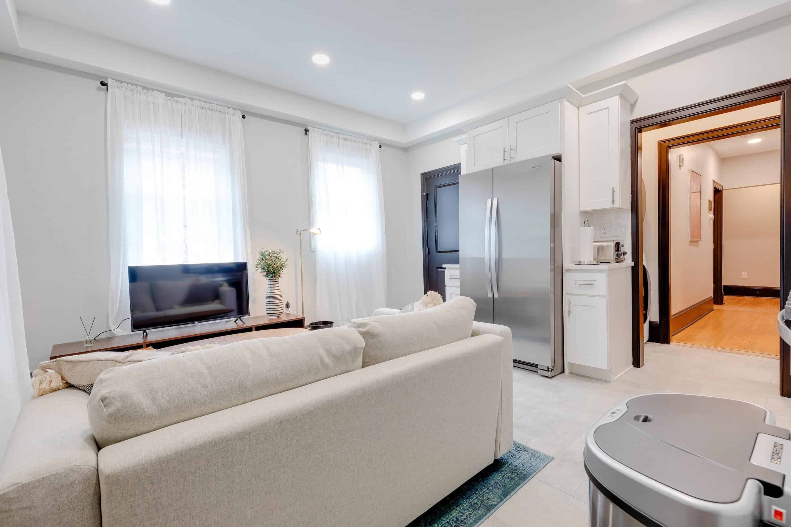 June Homes 02125, Boston image 23