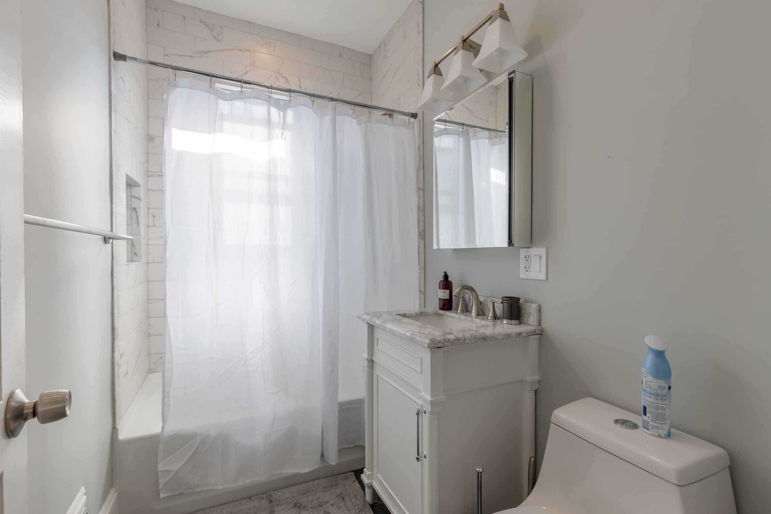 June Homes 02125, Boston image 108