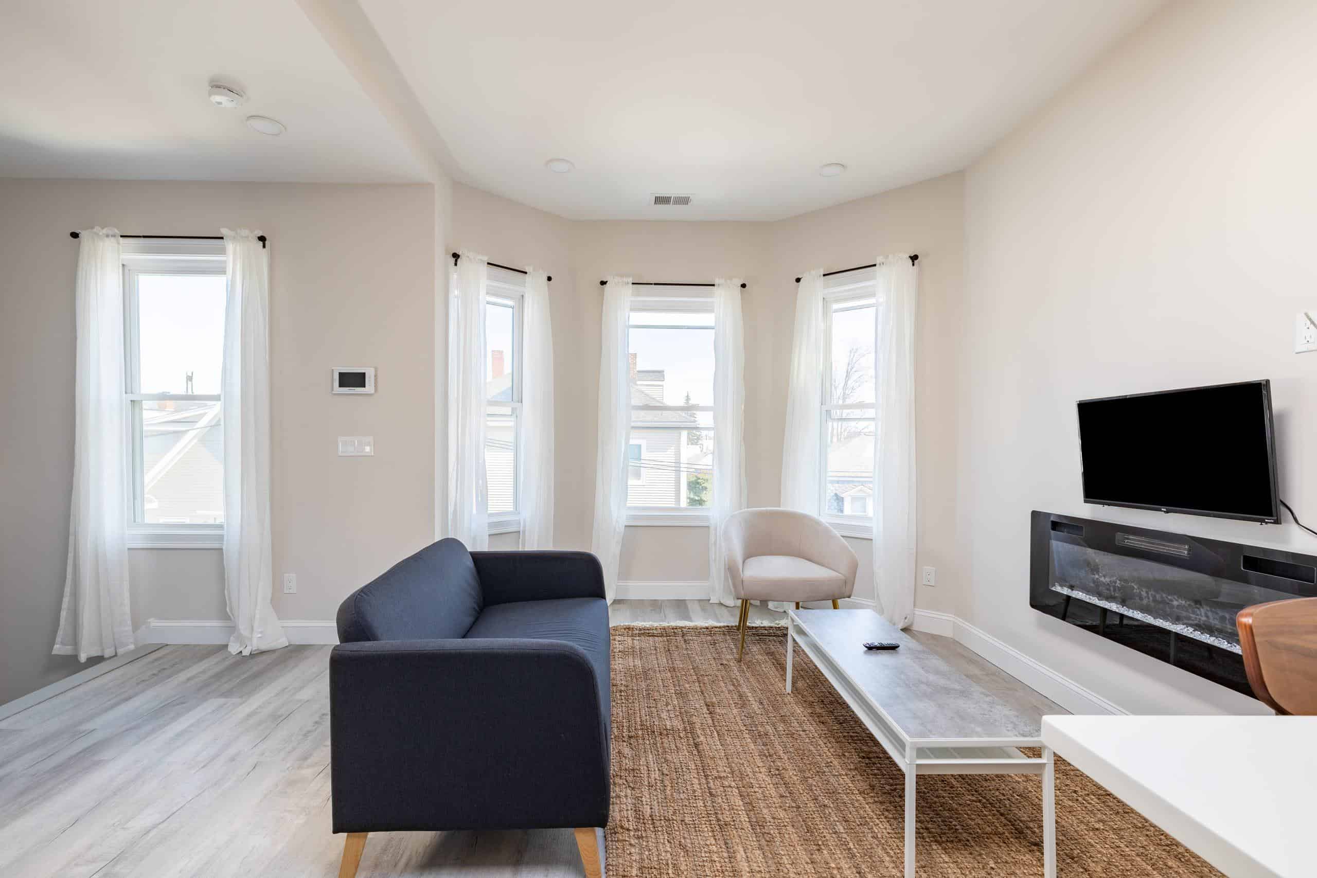 June Homes 02125, Boston image 11