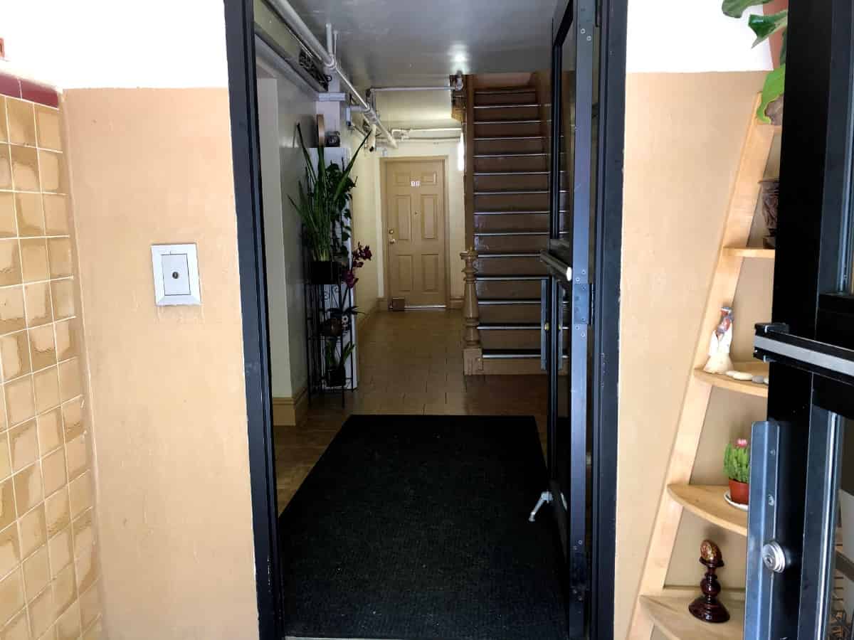 319 West 30th C7, New York - New York City, New York, United States - Amenities