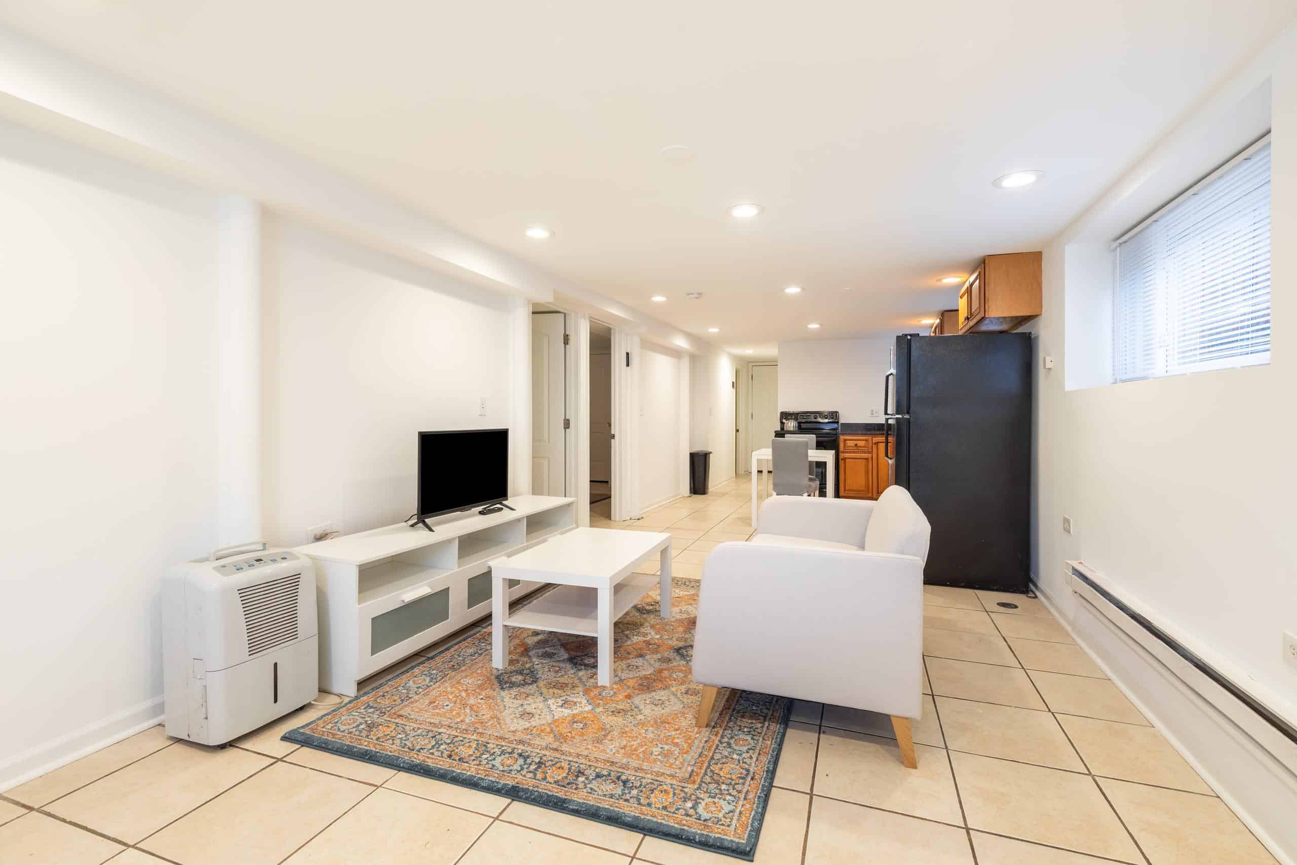 June Homes 60647, Chicago 4