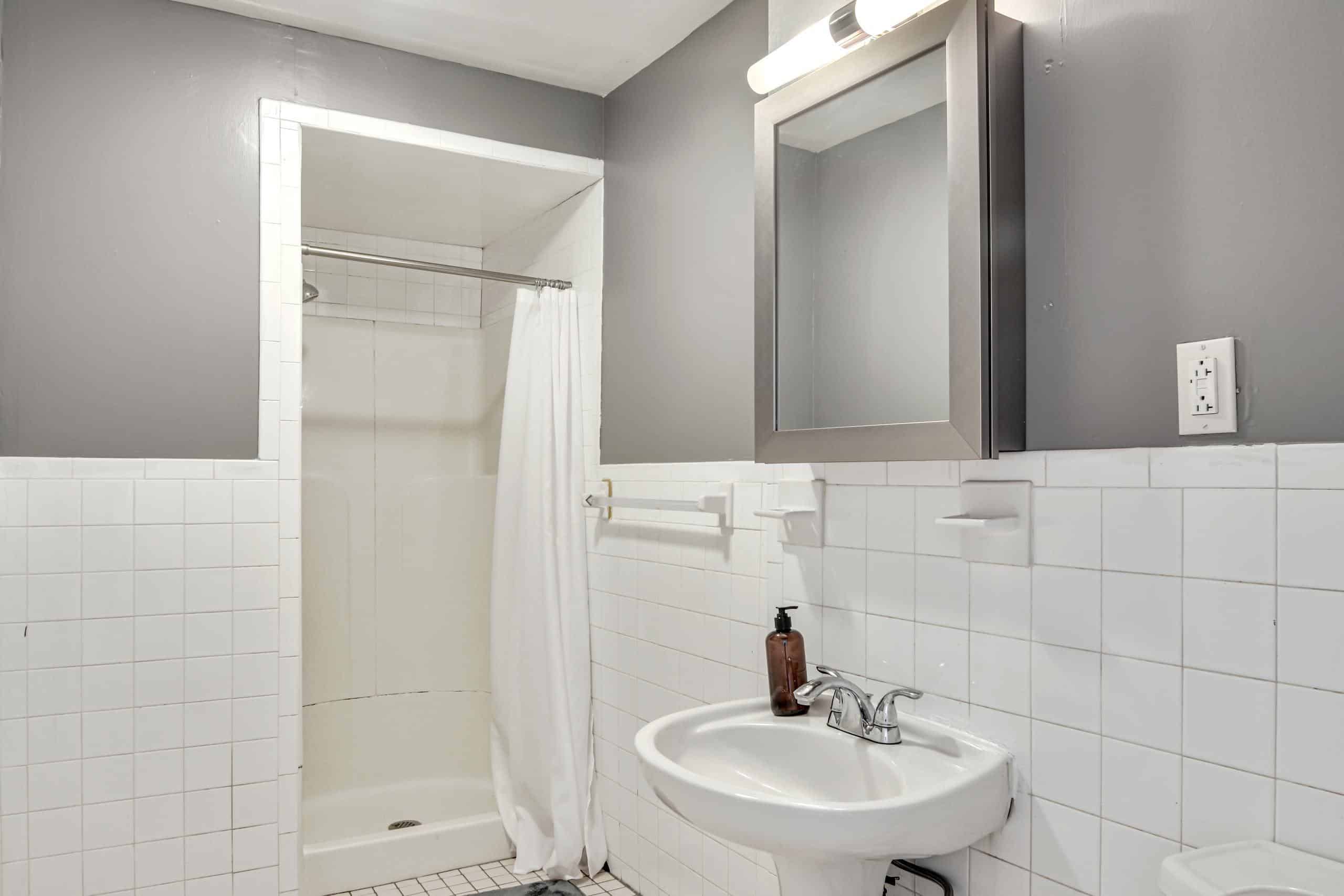 June Homes 02134, Boston image 96