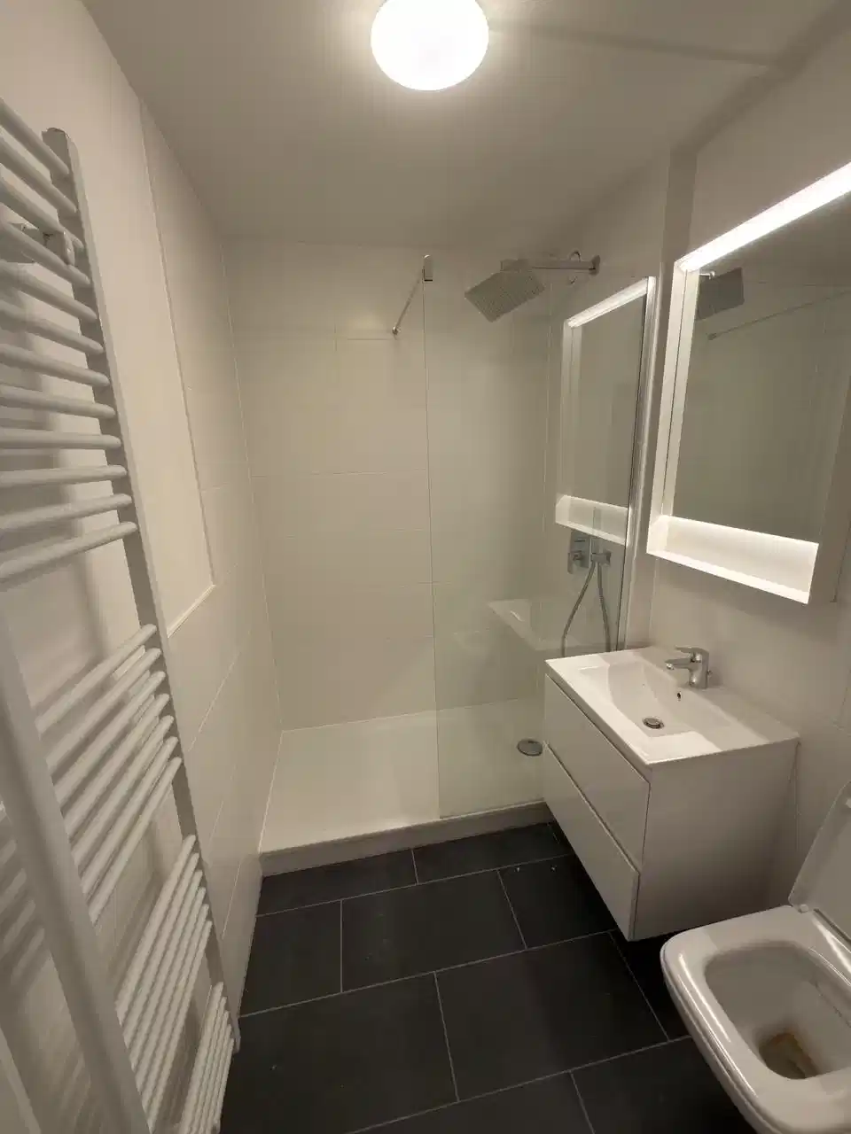 3 Bedroom 1 Bathroom Apartment | 2~1134 Apt 503 - Common Area?w=400&h=260&fit=crop&q=40&auto=format&trim=auto