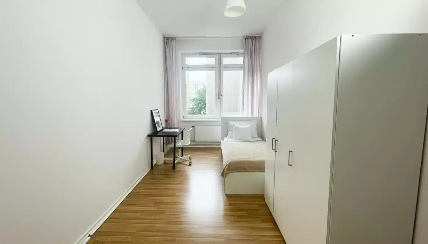 RM Bismarckstraße 72, Berlin - Berlin, Germany - Room In 4 Bed 1 Bath (#B32.3.) - Bedroom