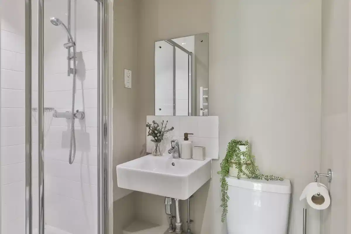 Amenities?w=400&h=260&fit=crop&q=40&auto=format&trim=auto