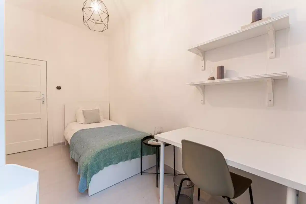 Room In 3 Bed 1 Bath (#L43.02.1.)