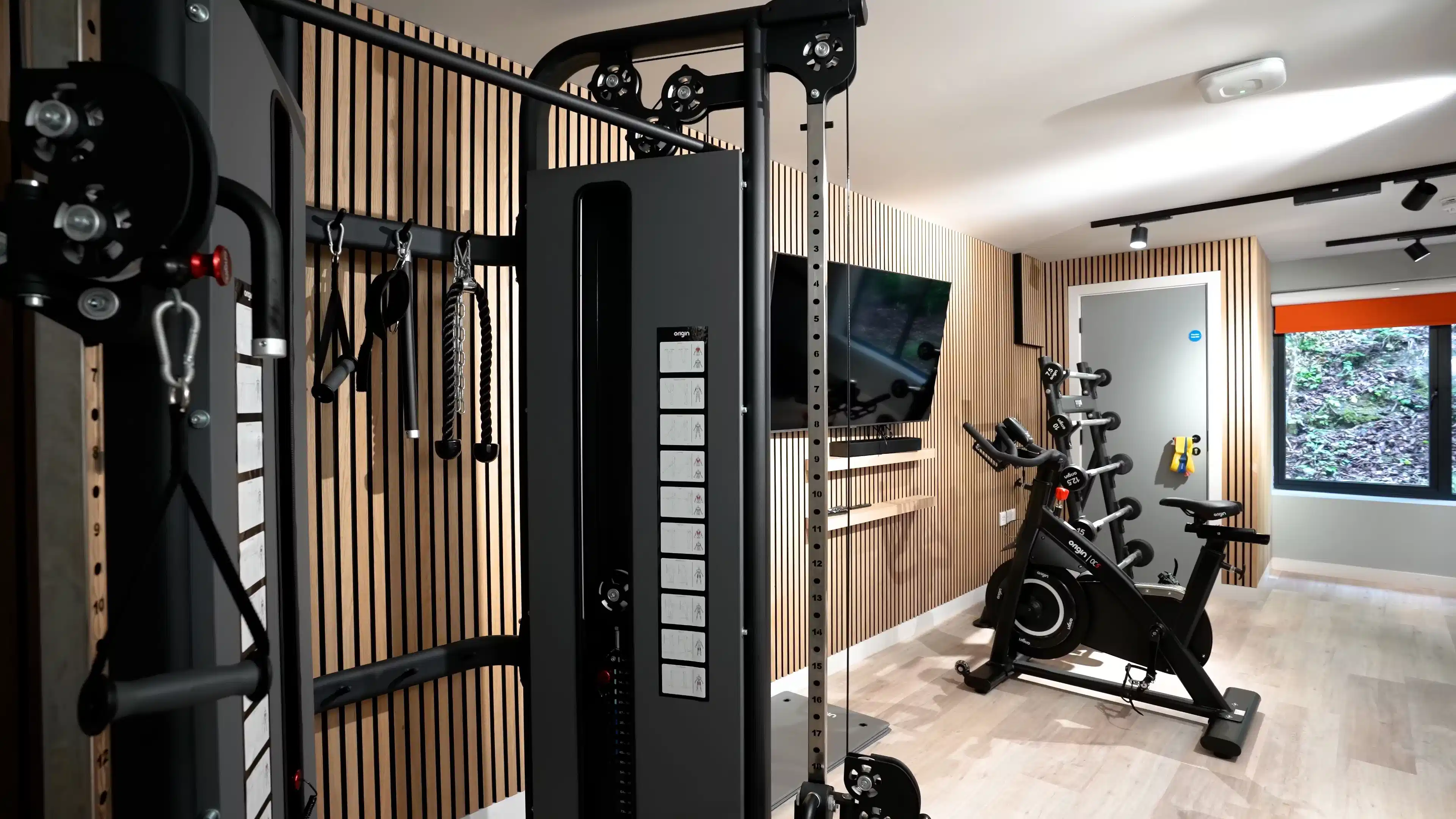 St Mark's Court, Leeds - Leeds, England, United Kingdom - Amenities