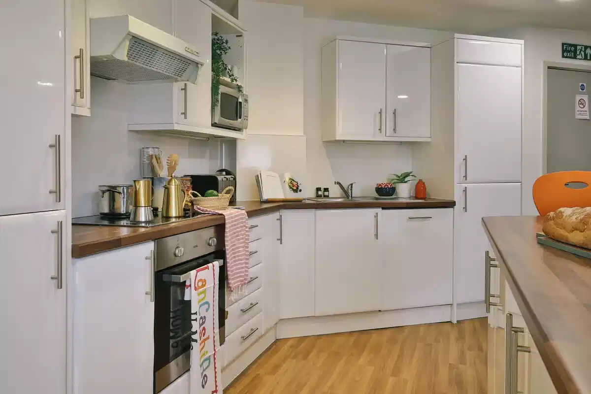 77-81 Penny Street, Lancaster  - Lancaster, England, United Kingdom - Classic Shared Apartment - Kitchen