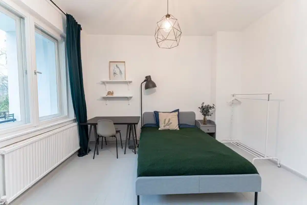 Room In 3 Bed 1 Bath (#L43.02.3.)