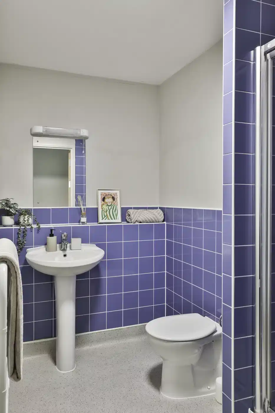 Amenities?w=400&h=260&fit=crop&q=40&auto=format&trim=auto