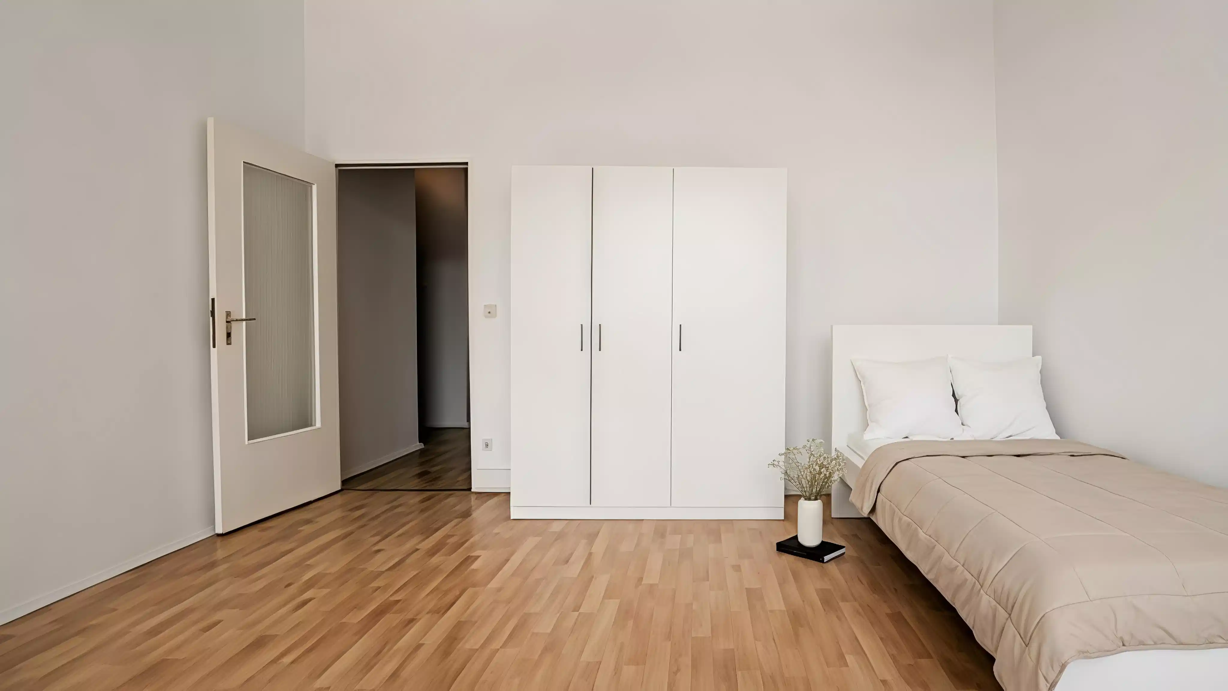 Room In 3 Bed 1 Bath (#52.1.106.)