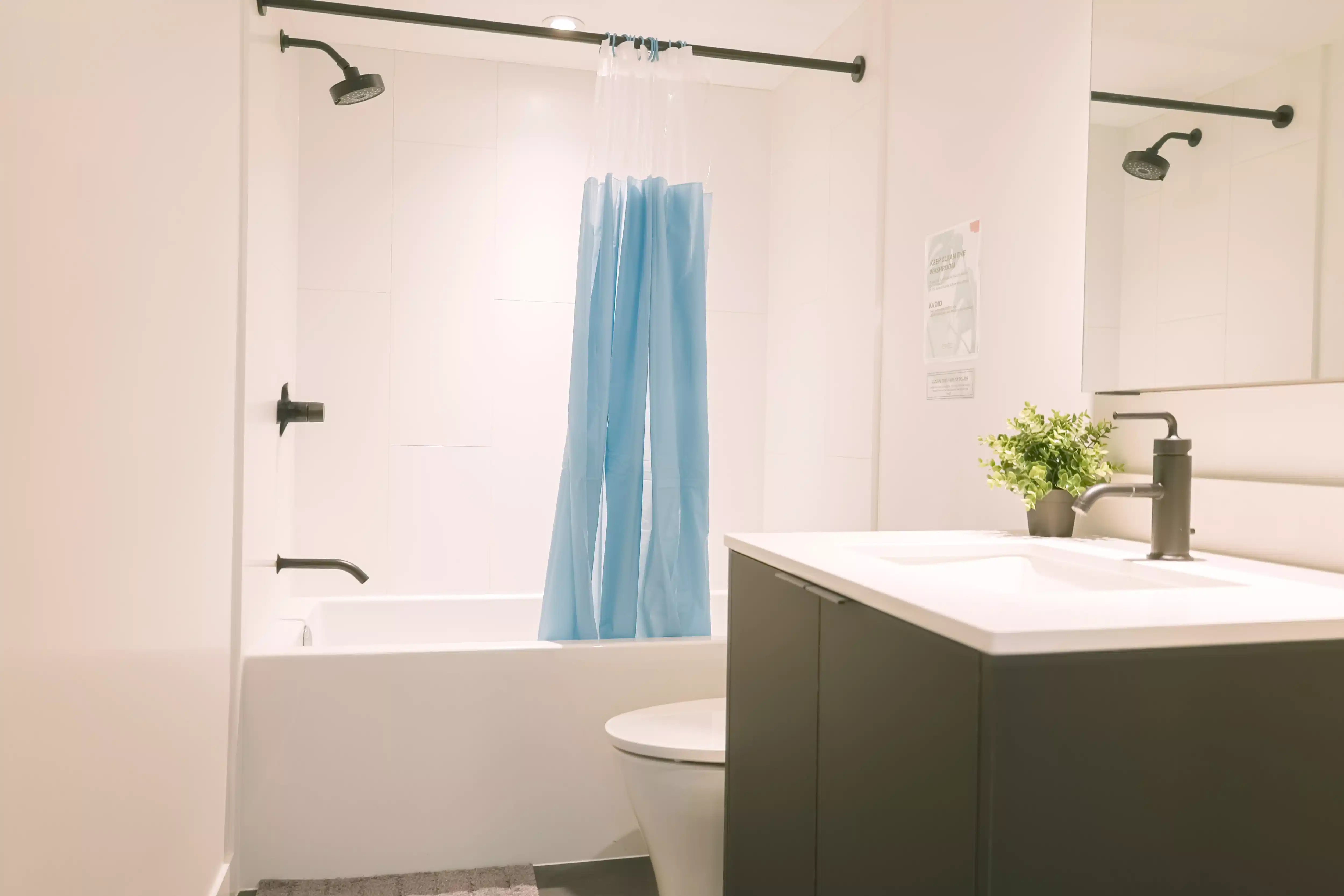 Amenities?w=400&h=260&fit=crop&q=40&auto=format&trim=auto