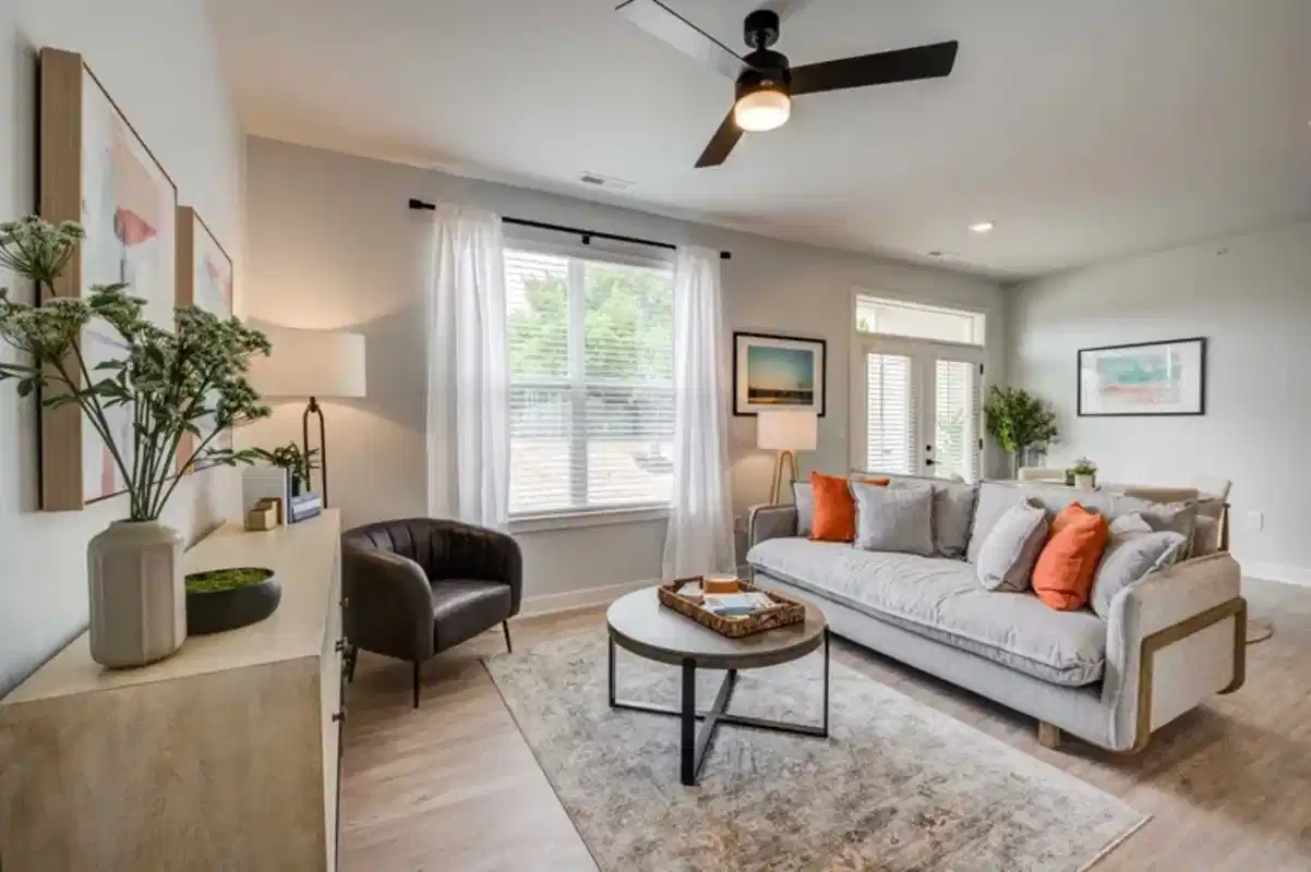The Reserve of Sugarcreek, Dayton - Dayton, Ohio, United States - Amenities