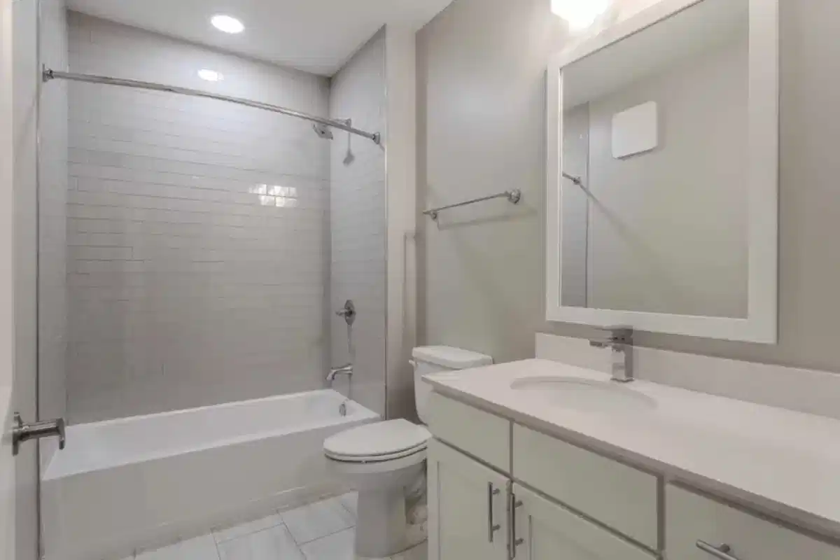 The Residences At The Sutton, Columbus 2