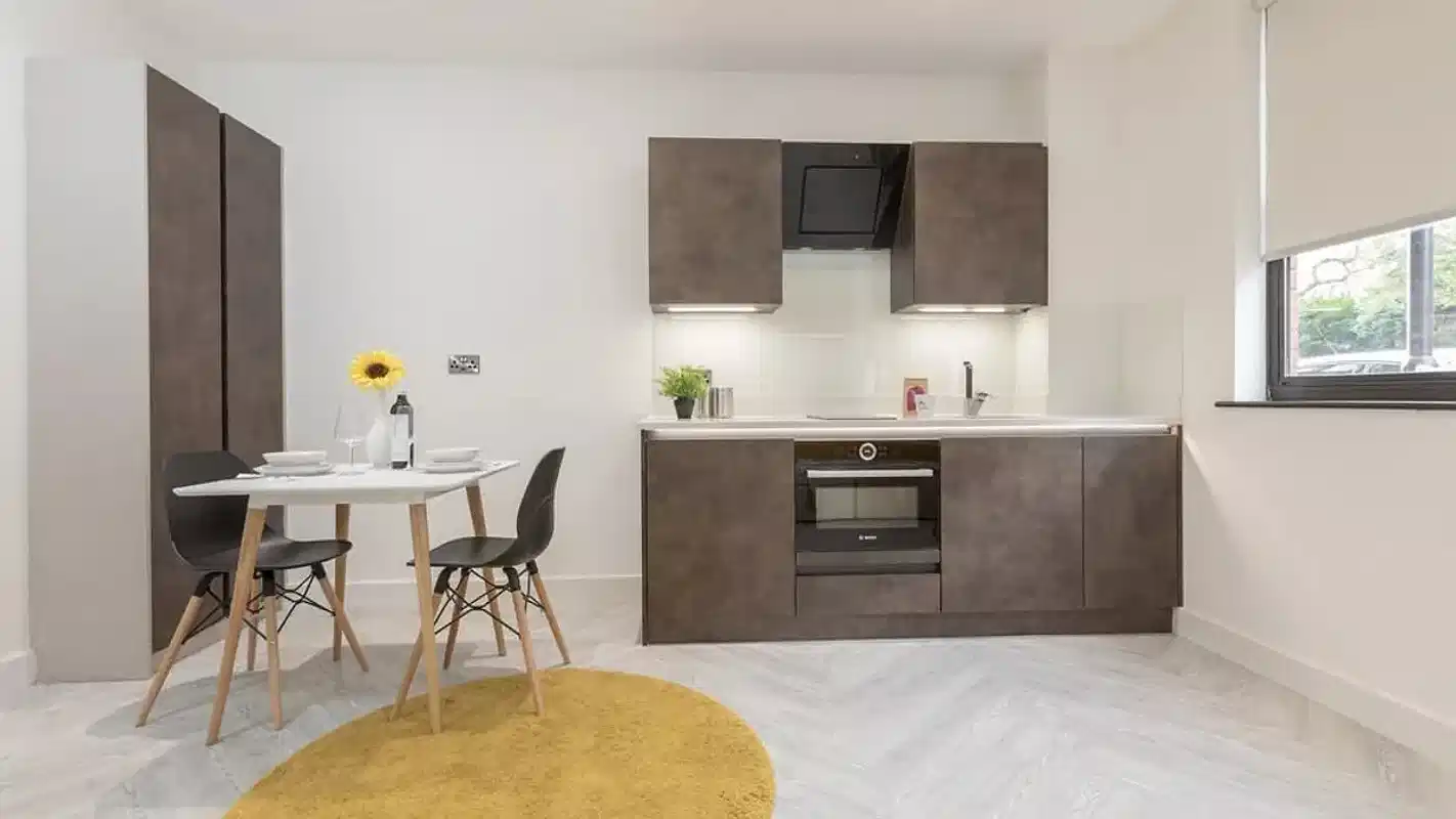 Medium Studio Apartment - Bathroom?w=400&h=260&fit=crop&q=40&auto=format&trim=auto
