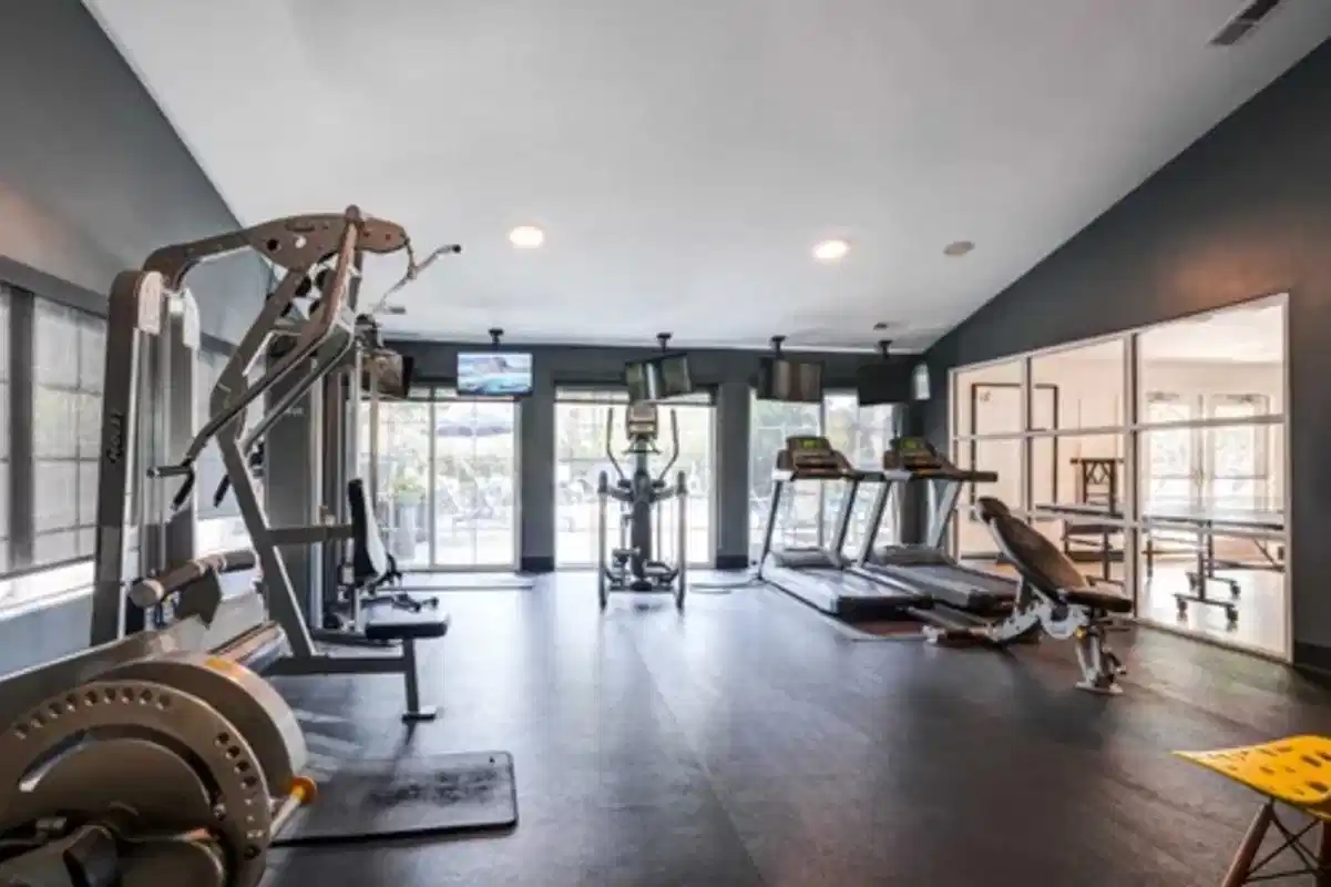Campus Court Lexington, Lexington - Lexington, Kentucky, United States - Amenities