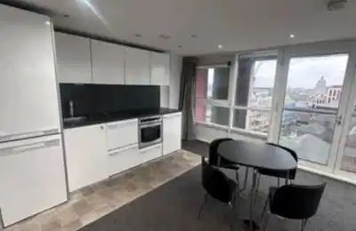 Hyson House, Nottingham - Nottingham, England, United Kingdom - Kitchen