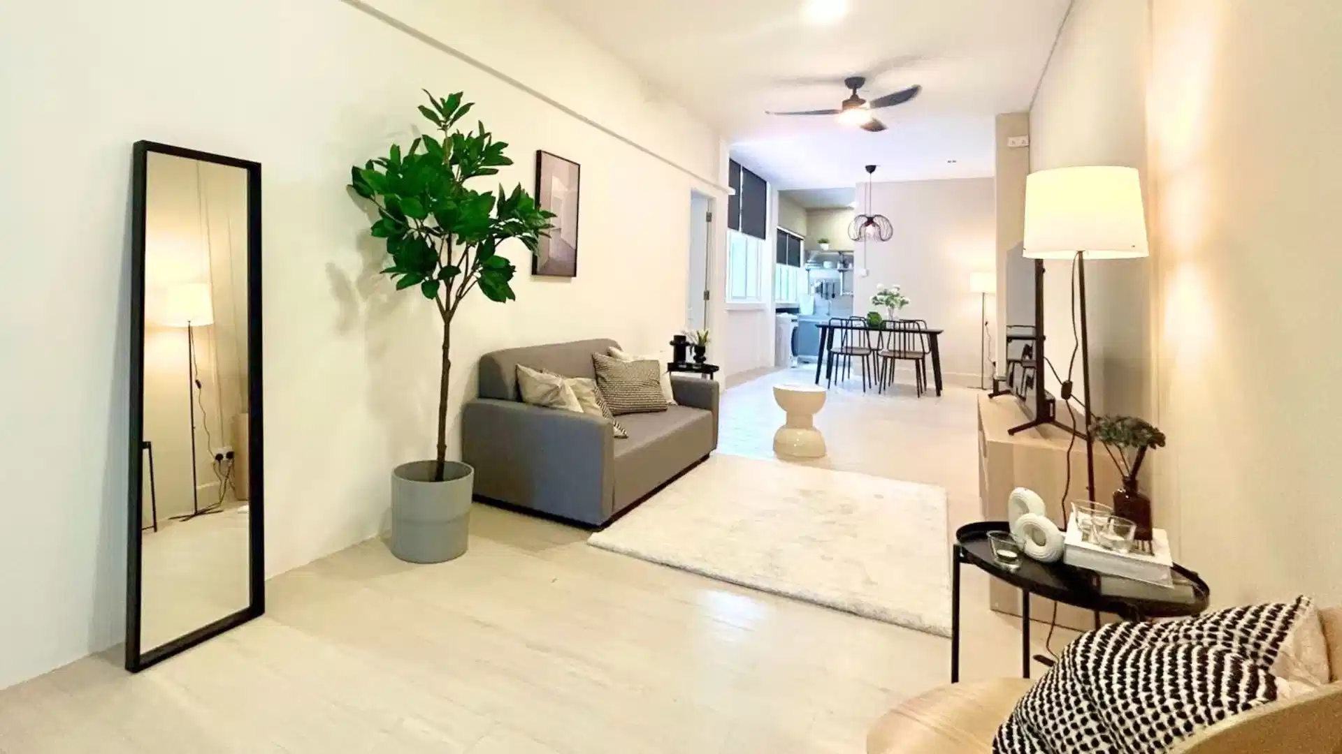 Room in a 4 Bedroom Apartment, 21A Lor 13 Geylang, Singapore 388664 2