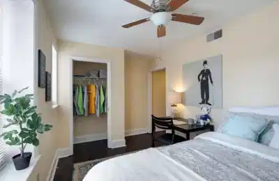 Amenities?w=400&h=260&fit=crop&q=40&auto=format&trim=auto