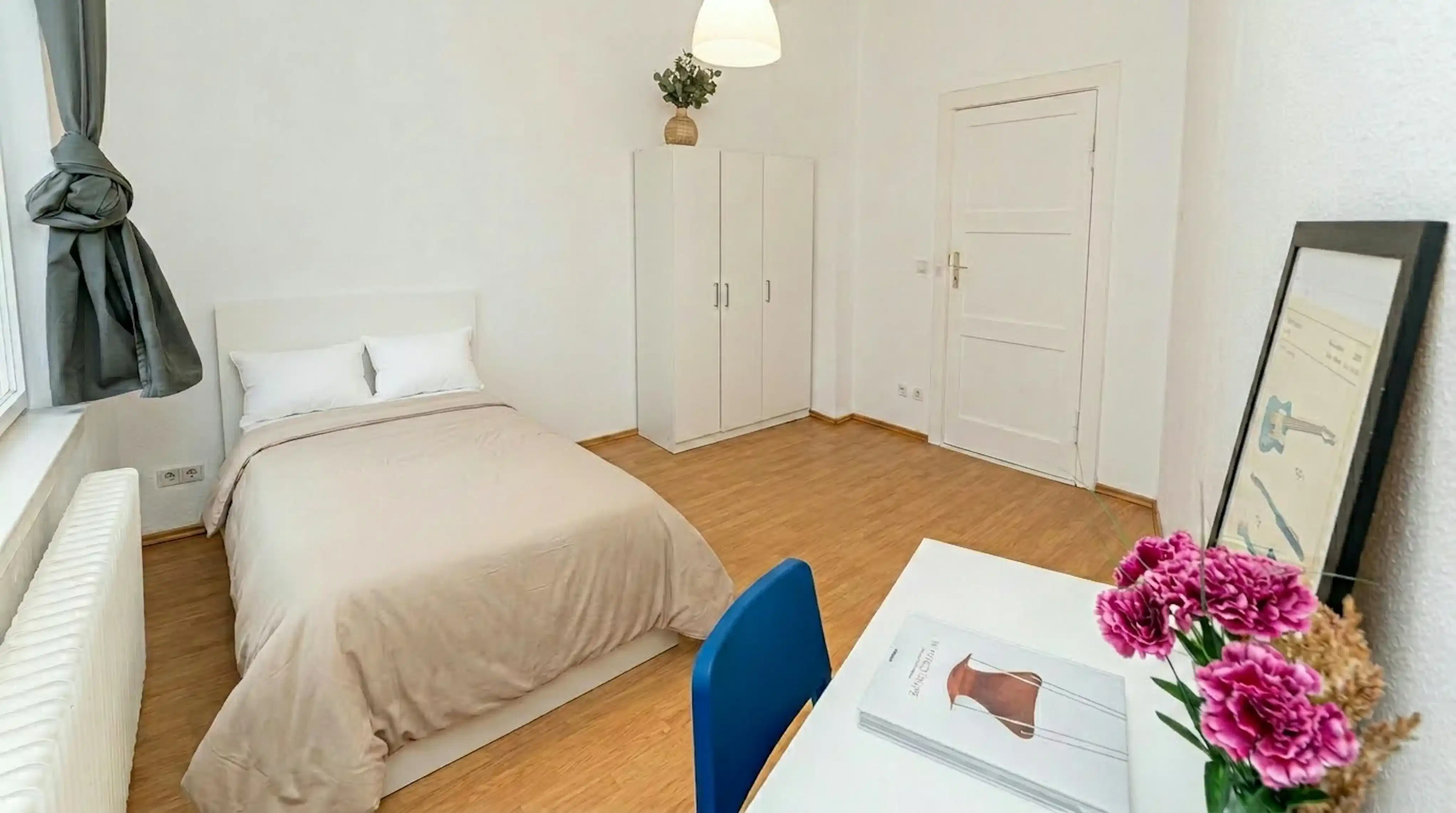 Room in 4 Bed 1 Bath (#22.1.)