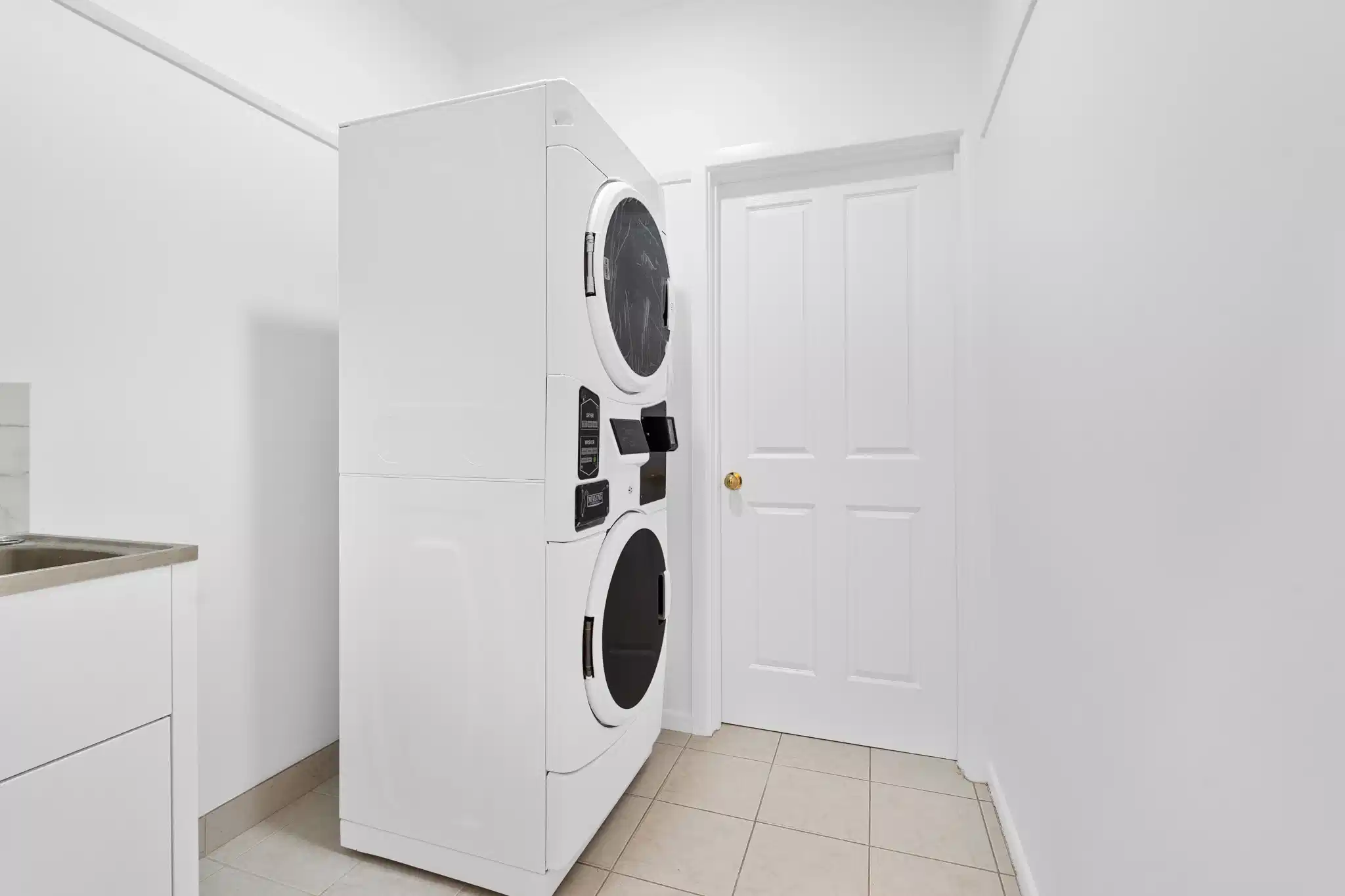 Rooming Houses,74 Railway Parade Chadstone, Melbourne 2