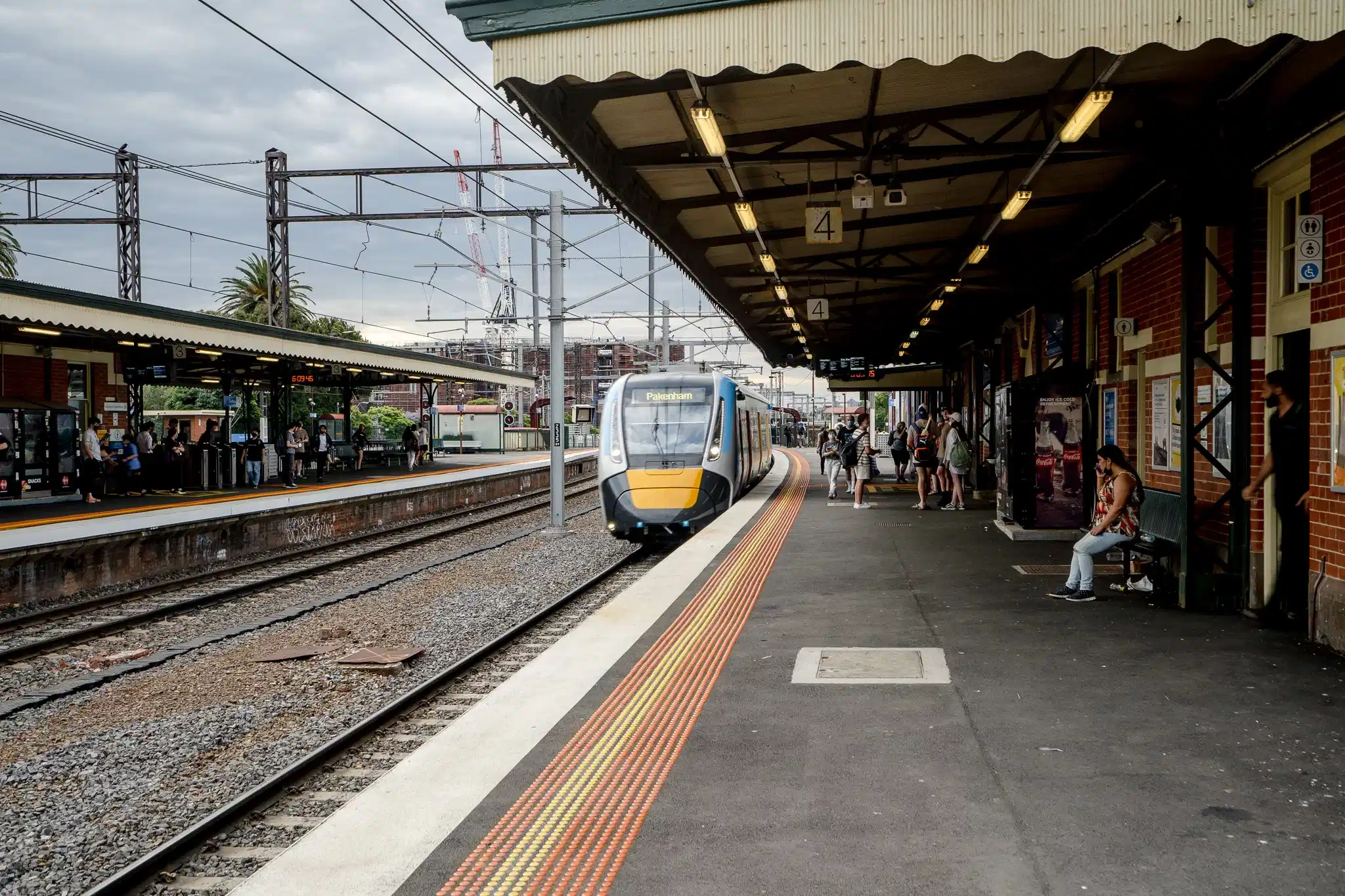 Rooming Houses, 73 Kambrook Road, Caulfield North, Melbourne - Melbourne, Victoria, Australia - Amenities
