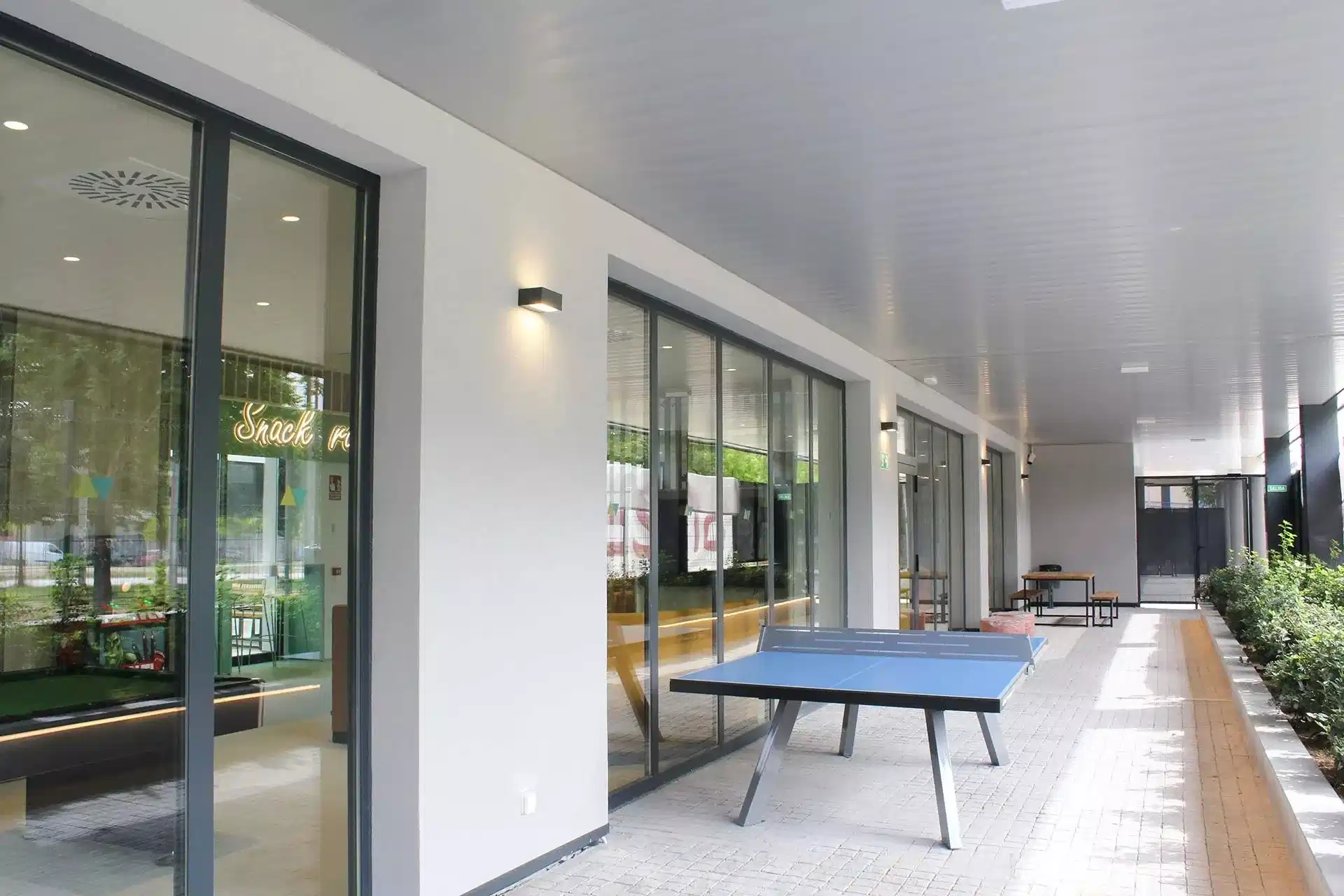 Amro Getafe, Madrid - Madrid, Spain - Amenities