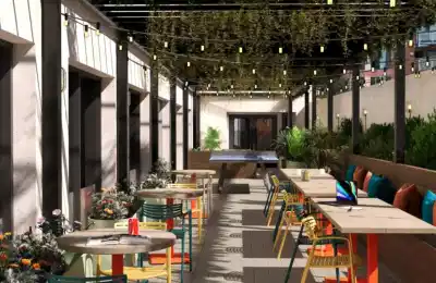 Common Area?w=400&h=260&fit=crop&q=40&auto=format&trim=auto