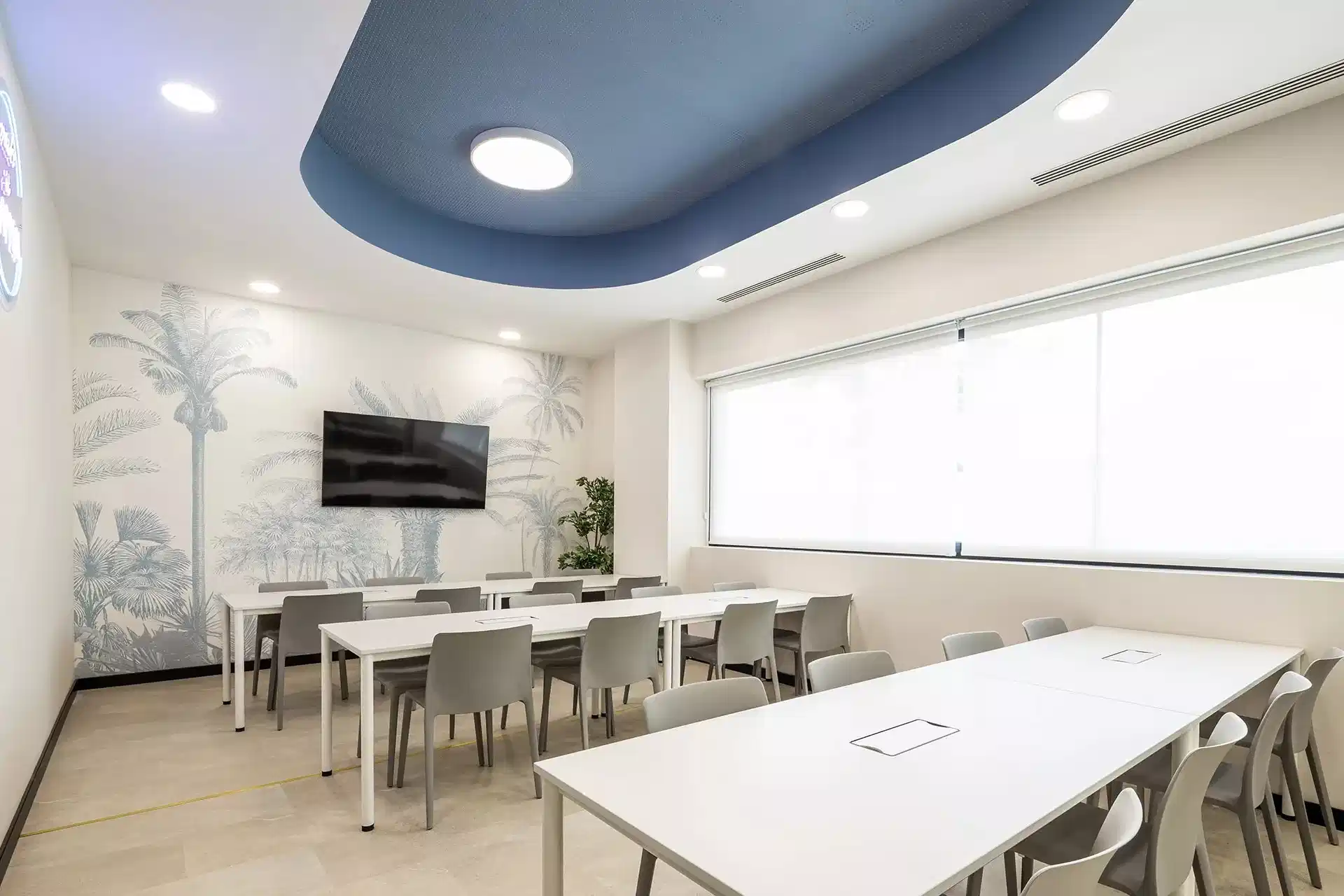 Amro Pamplona, Pamplona - Pamplona, Spain - Amenities