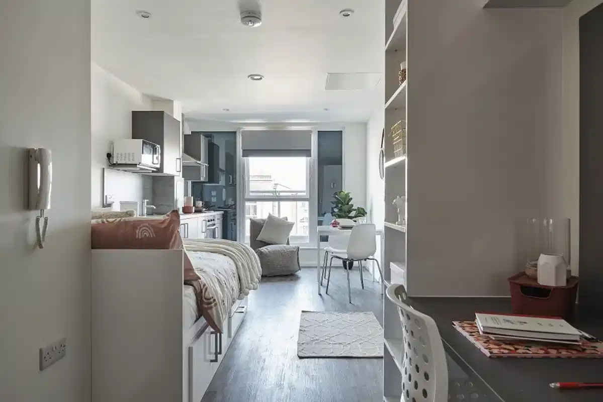 The Bank, Southampton - Southampton, England, United Kingdom - Bedroom