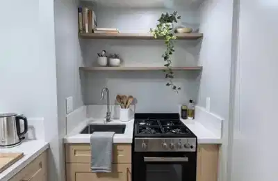 Strathmore Veteran, Los Angeles - Los Angeles, California, United States - Kitchen