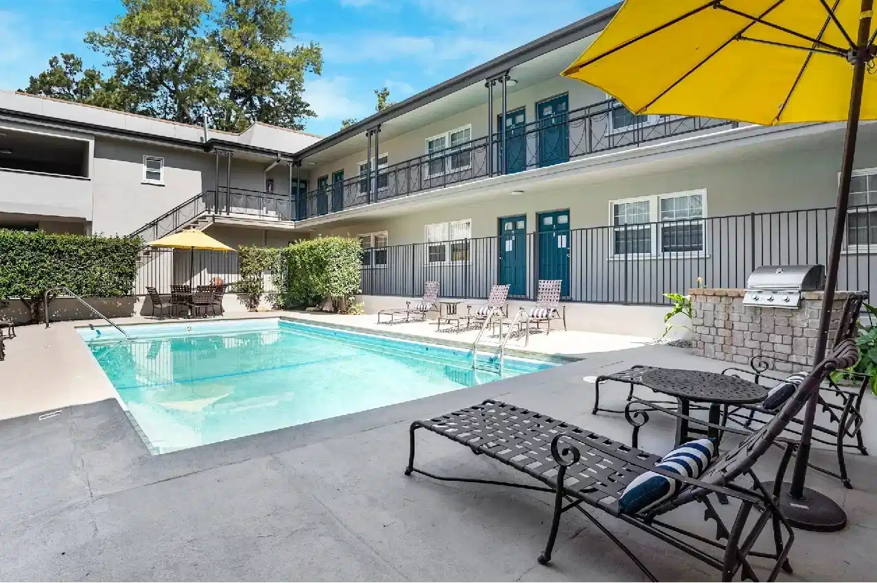 Strathmore Arms, Los Angeles - Los Angeles, California, United States - Amenities