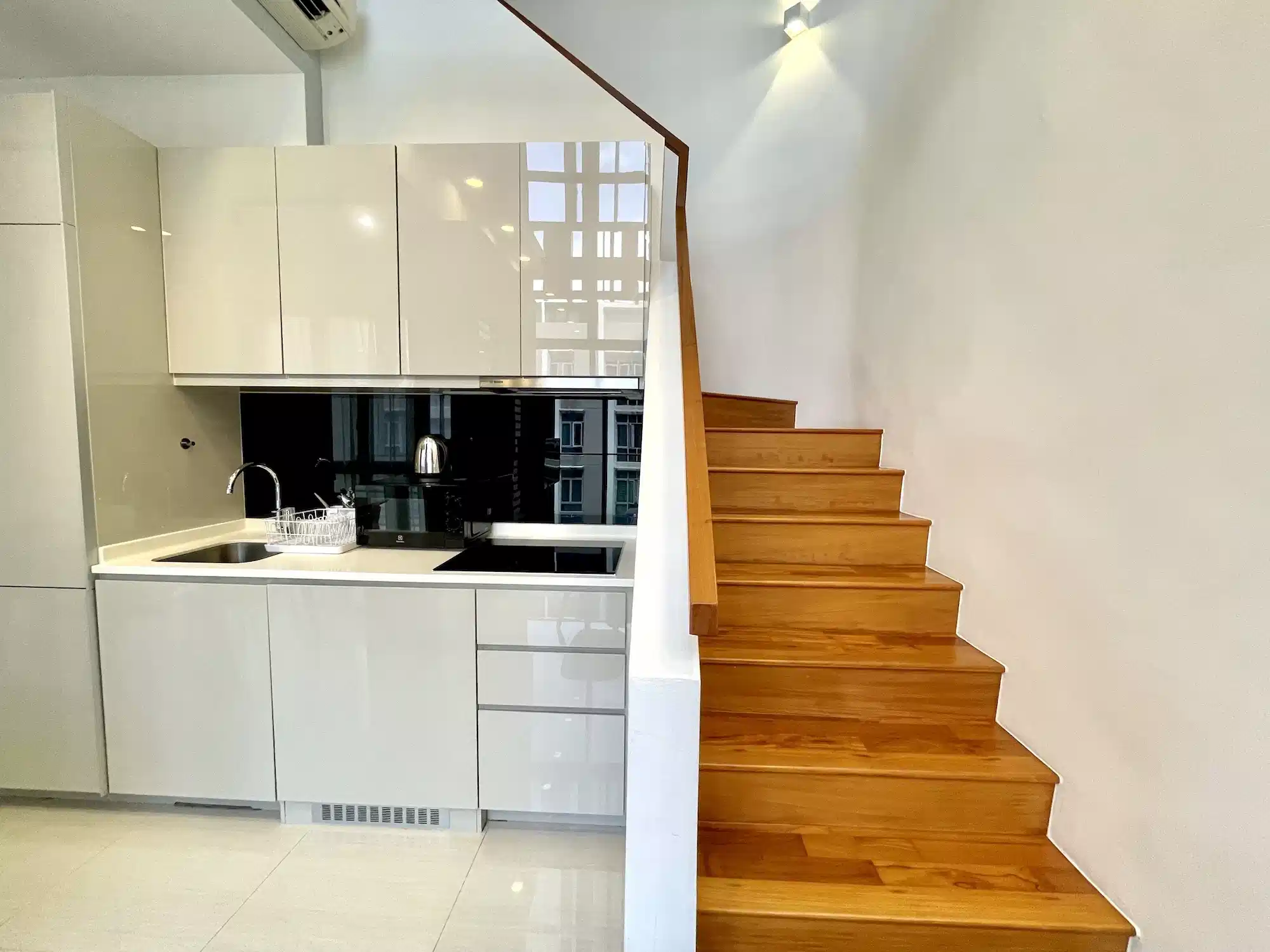 Room In A 3 Bedroom Apartment, 1 Lorong 27 Geylang, Singapore 388153 - Singapore, Singapore - Kitchen