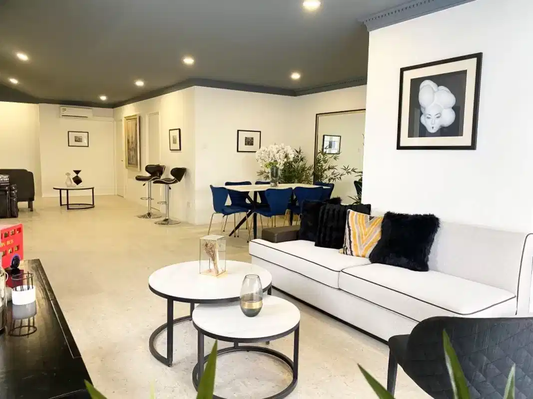 Room in a 6 Bedroom Apartment, 6C Duke's Road, Singapore 268886 2