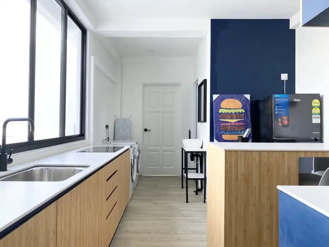 Room in a 6 Bedroom Apartment, 6C Duke's Road, Singapore 268886 - Singapore, Singapore - Kitchen