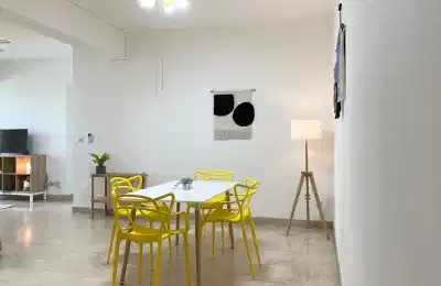 Room in a 3 Bedroom Apartment, 991 Bukit Timah Road, Singapore 589630 - Singapore, Singapore - Amenities