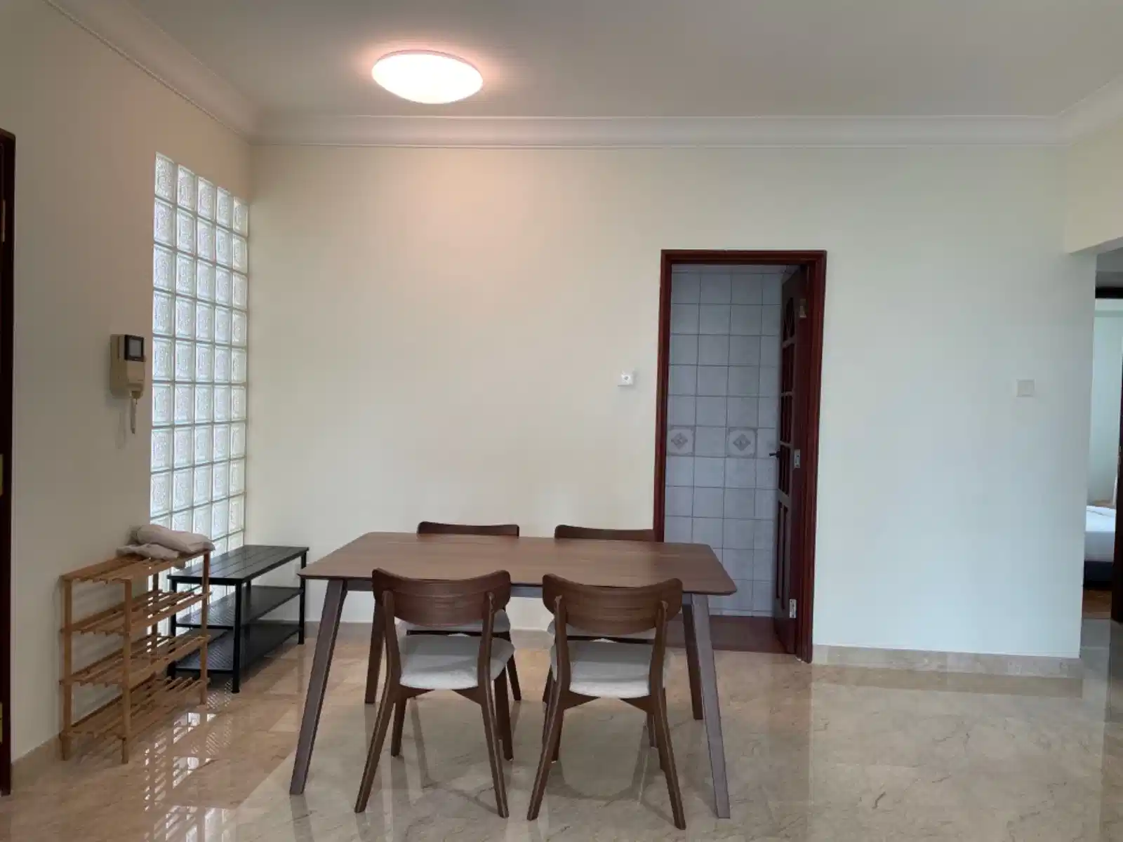 Room in a 3 Bedroom Apartment, 17 Shanghai Road, Singapore 248191 - Singapore, Singapore - Common Area