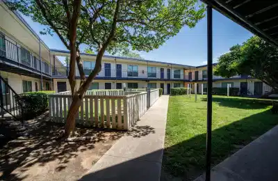 University Place, Denton - Denton, Texas, United States - Exterior