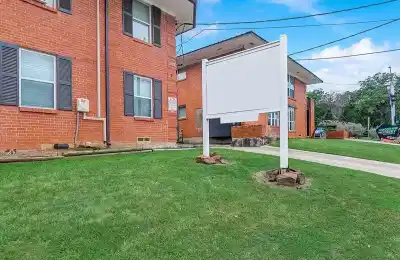 Across the Street, Denton - Denton, Texas, United States - Exterior