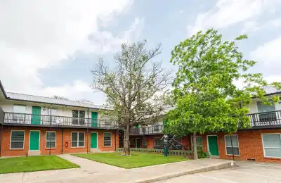 Across the Street, Denton - Denton, Texas, United States - Exterior