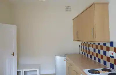 1 Bedroom Flat - Bathroom?w=400&h=260&fit=crop&q=40&auto=format&trim=auto