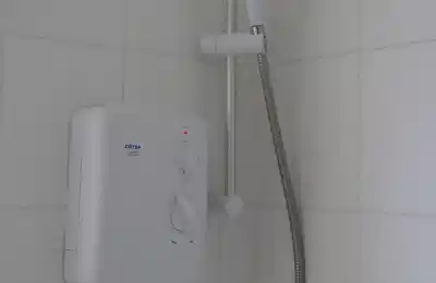 20 Stoneygate Avenue, Leicester - Leicester, England, United Kingdom - 1 Bedroom Flat - Bathroom