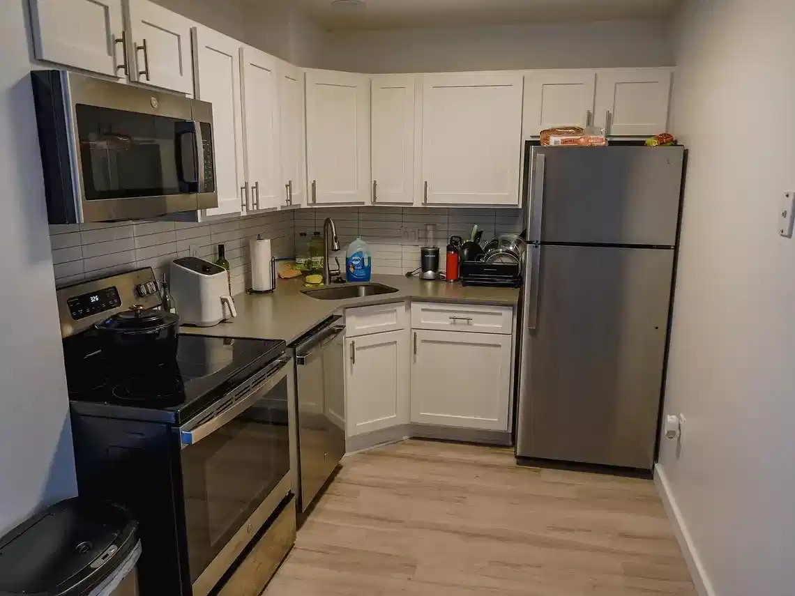 Yugo Champaign South 3rd Lofts, Champaign - Champaign, Illinois, United States - 2 Bed 2 Bath | Classic - Kitchen